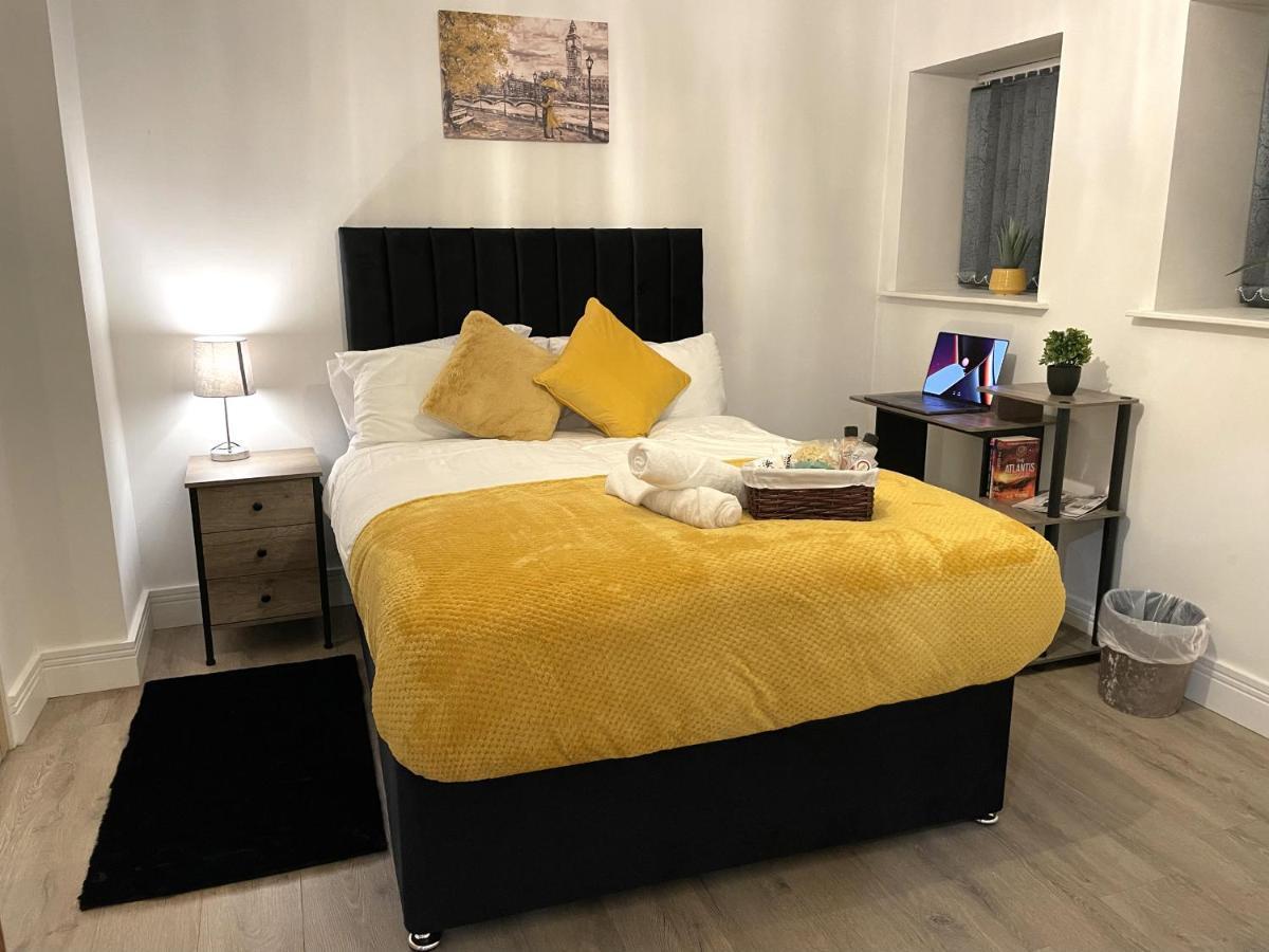 Luxurious 2 Bed Apartment In Heart Of Burnley With Private Parking Ngoại thất bức ảnh